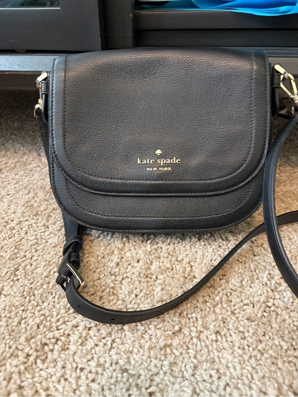 kate spade black pebble leather crossbody with gold logo